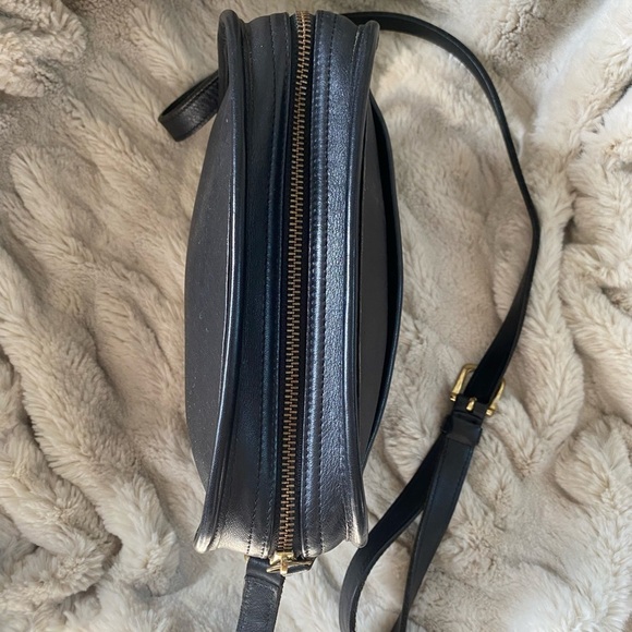 Vintage Coach Black Leather Metropolis Zip Shoulder Bag #9087 - Picture 5 of 8